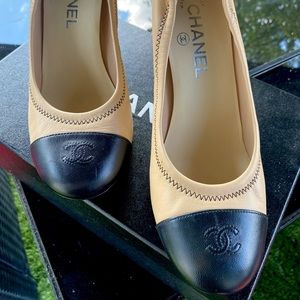 Chanel Pumps